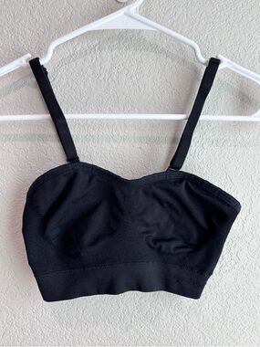 Custom Genie Convertible Multi Way Seamless Wireless Black Bra Medium